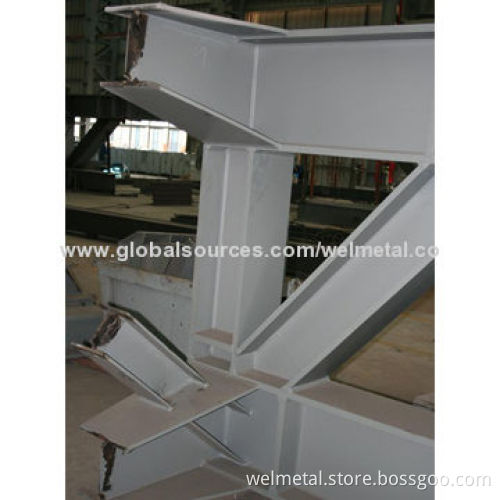 Prefabricated steel frame building
